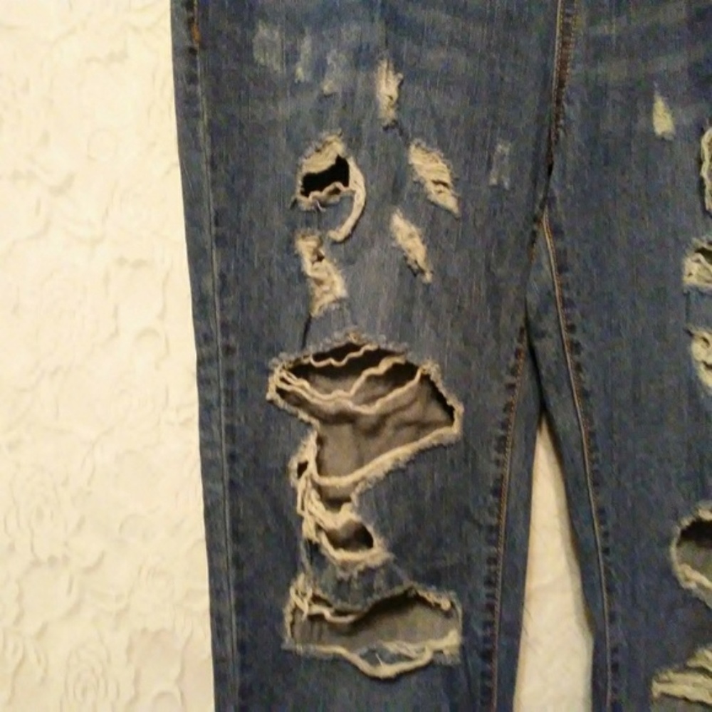 Forever 21 High Waist Mom Jeans Distressed Sz 28 - Picture 8 of 9